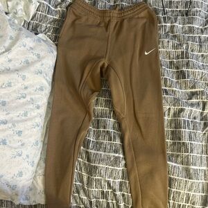Nike Brown Sweatpants